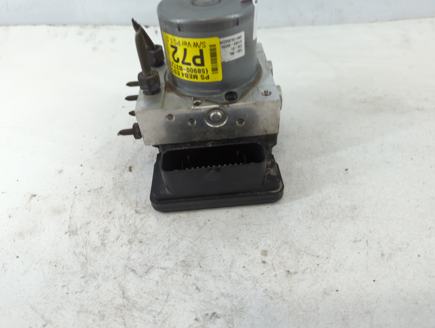 2015-2019 Kia Soul ABS Pump Control Module Replacement P/N:58900-B2720 Fits Fits 2015 2016 2017 2018 2019 OEM Used Auto Part