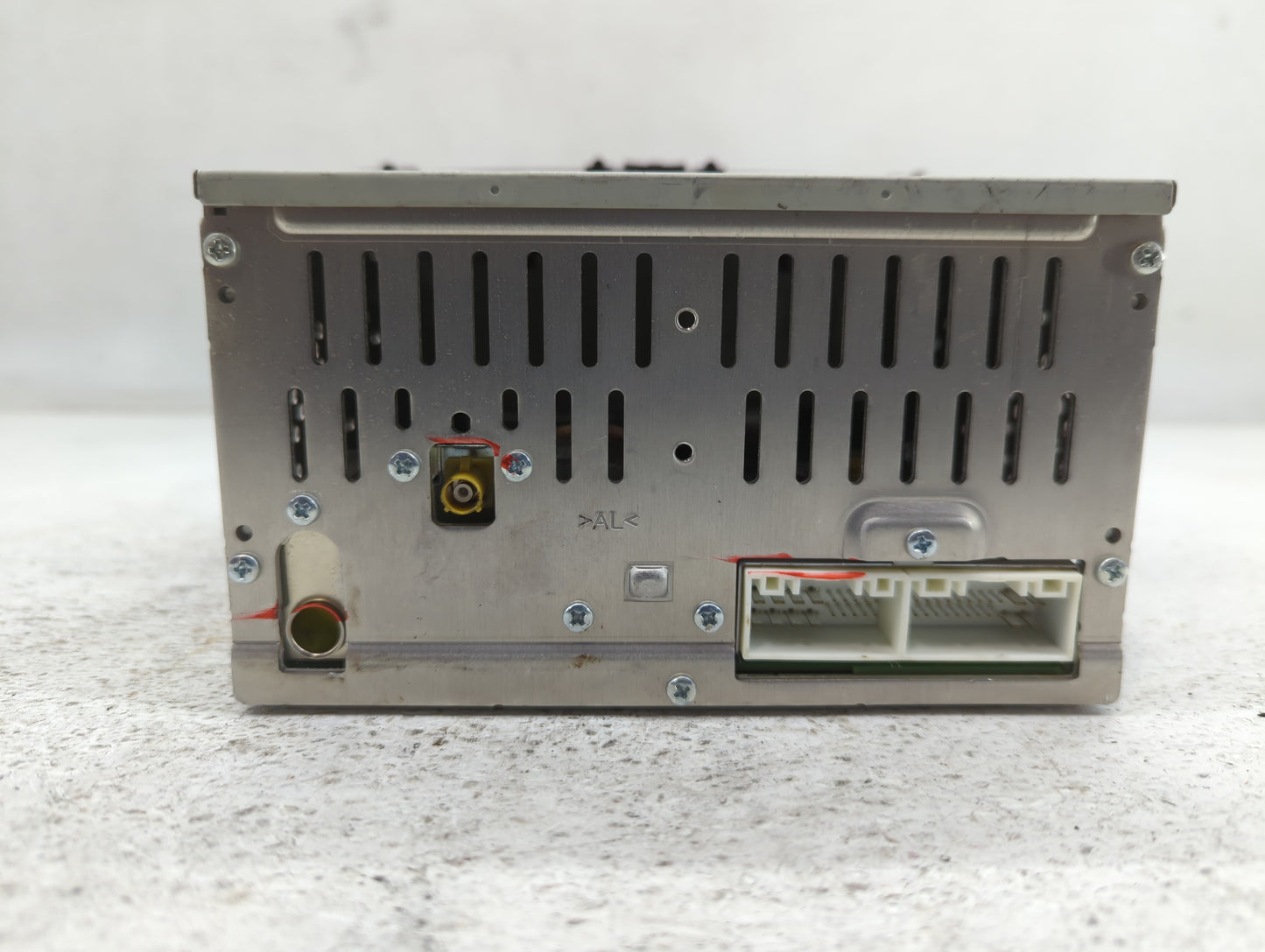 2015-2016 Kia Soul Am Fm Cd Player Radio Receiver - Oemusedautoparts1.com