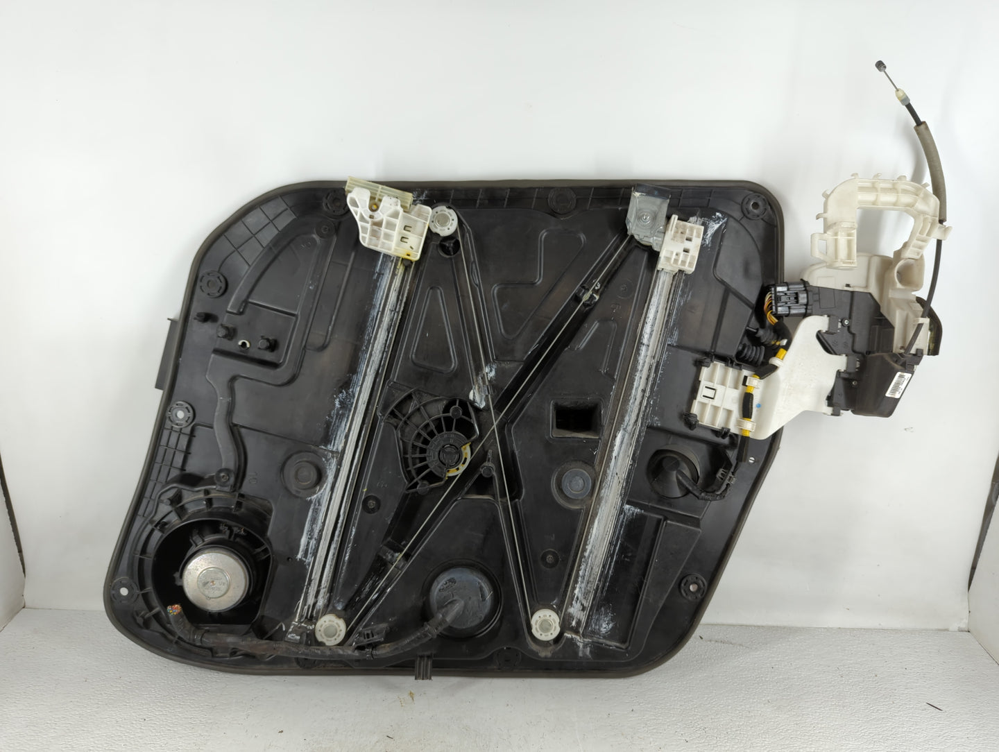 2014-2019 Kia Soul Used Window Regulator Passenger Front - Oemusedautoparts1.com