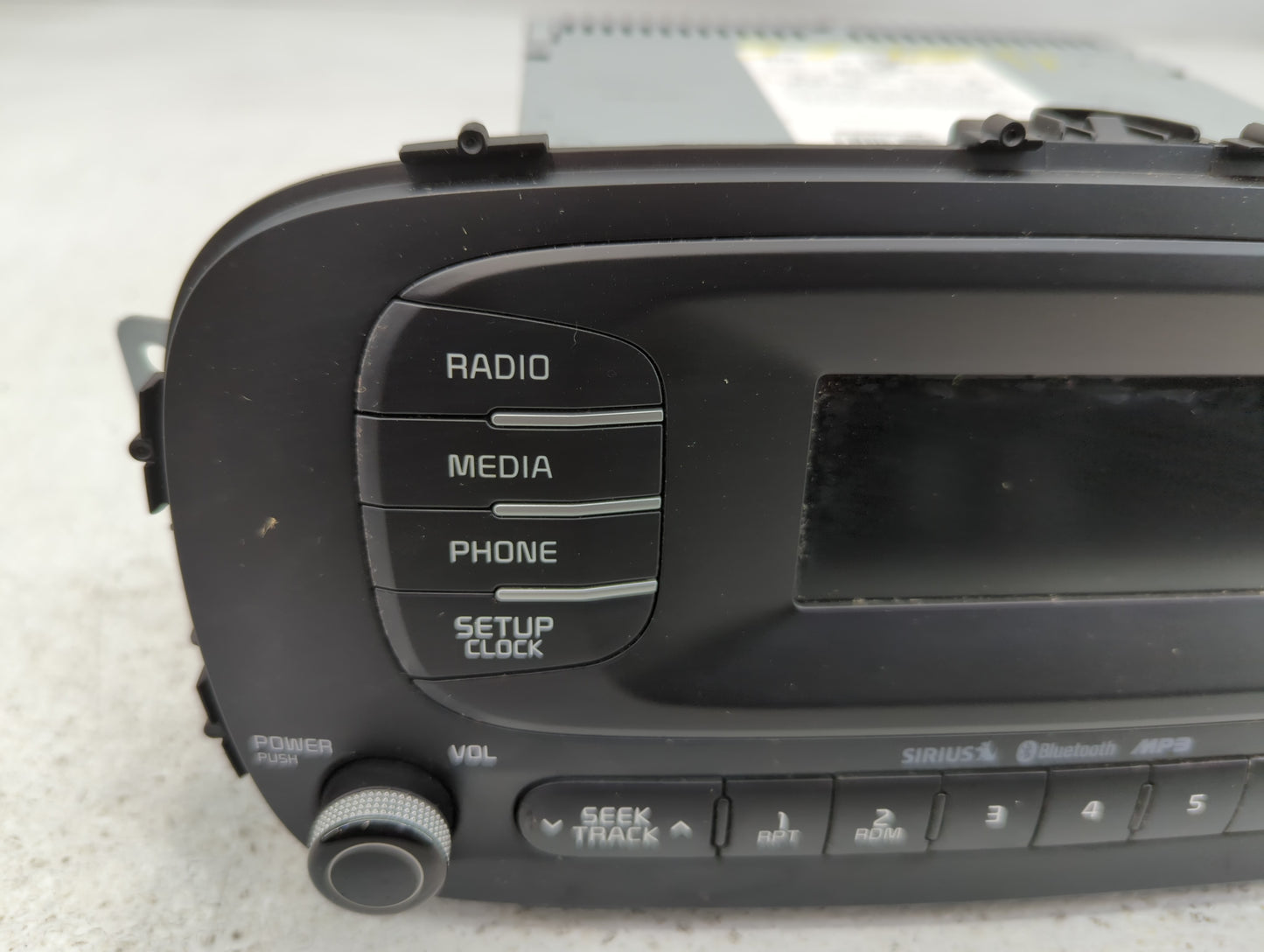 2014-2016 Kia Soul Am Fm Cd Player Radio Receiver - Oemusedautoparts1.com