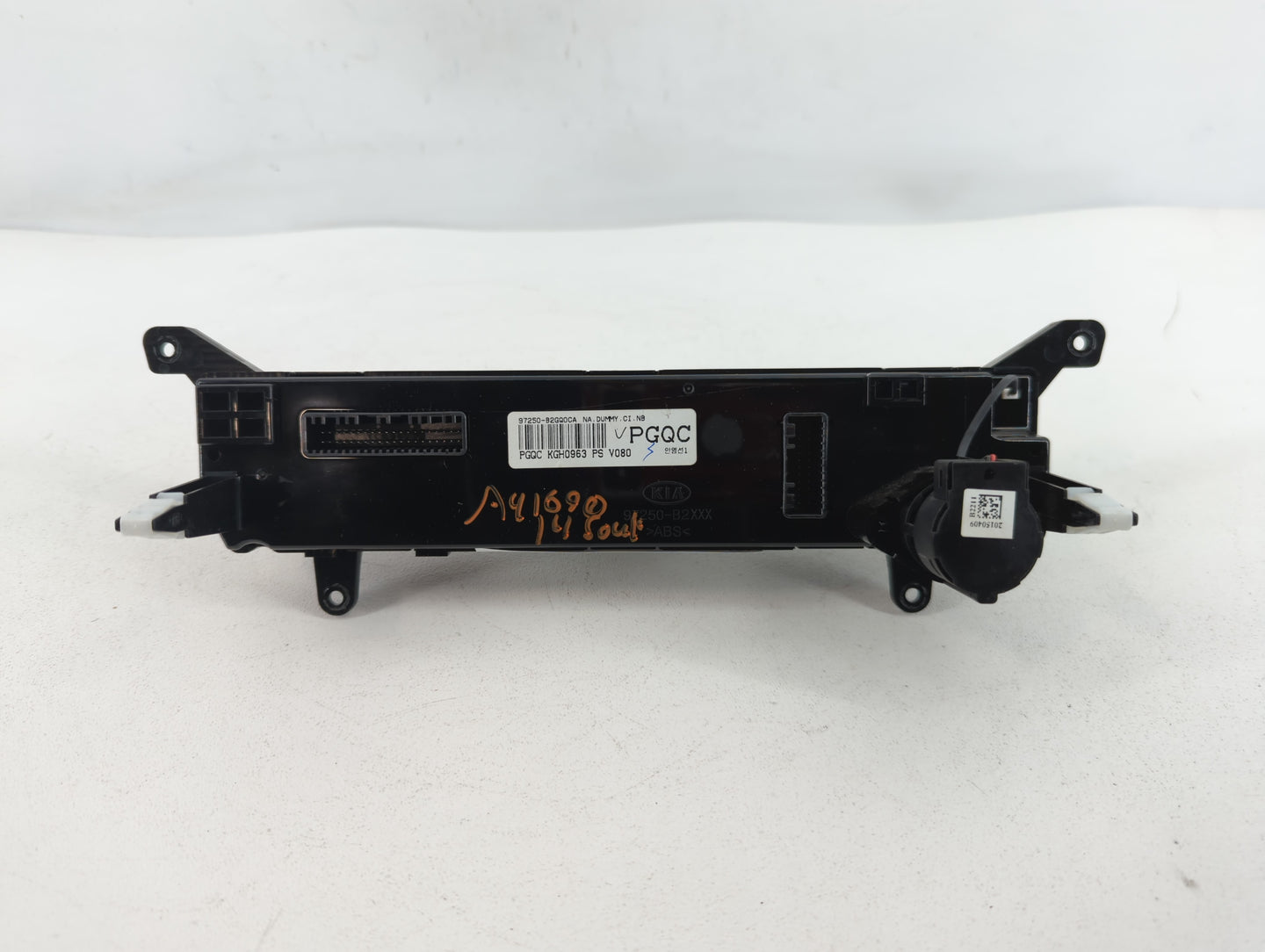 2014-2016 Kia Soul Climate Control Module Temperature AC/Heater Replacement P/N:97250-B2GQ0CA Fits Fits 2014 2015 2016 OEM U