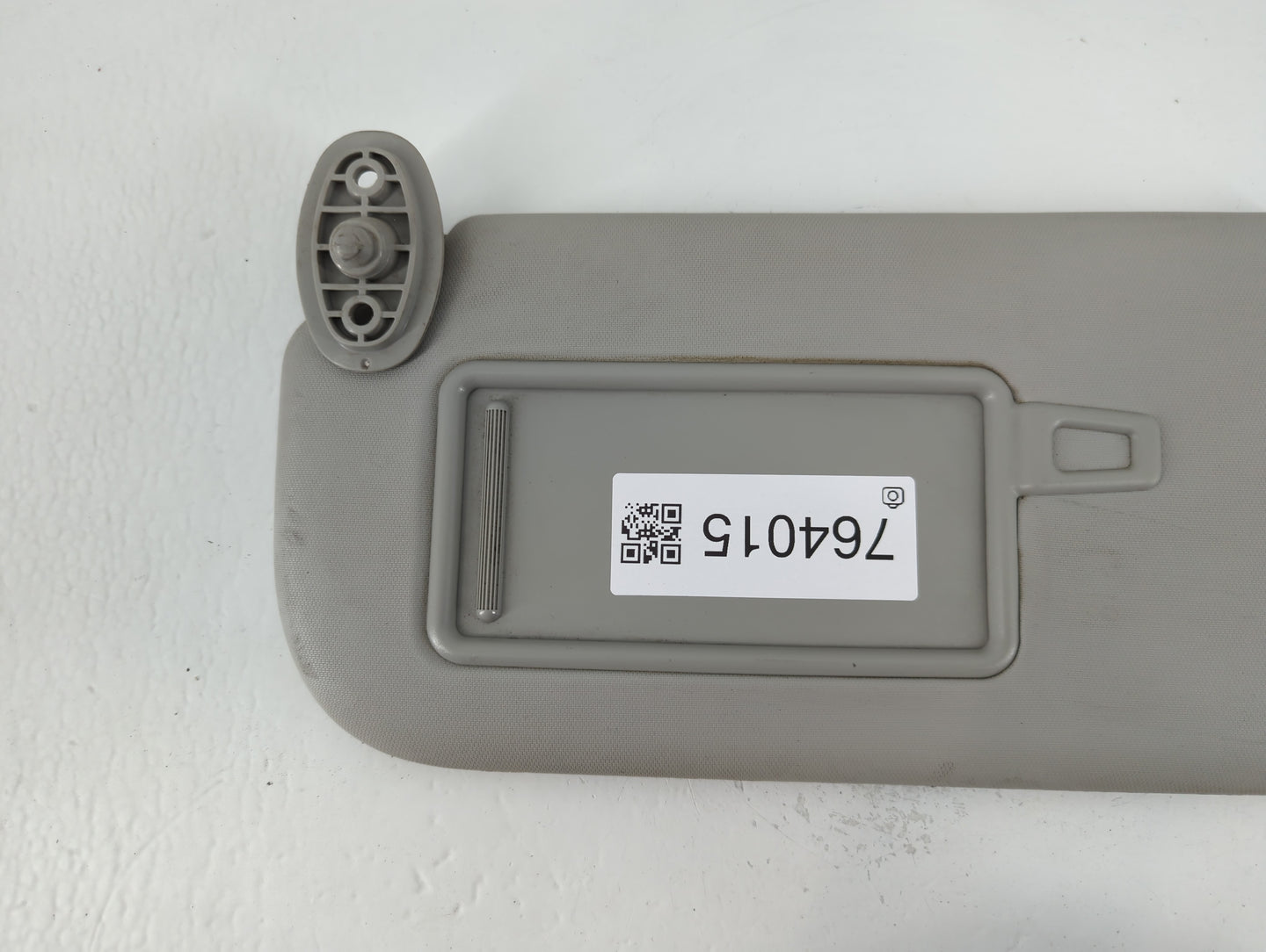 2014-2019 Kia Soul Sun Visor Shade Replacement Driver Left Mirror Fits Fits 2014 2015 2016 2017 2018 2019 OEM Used Auto Part