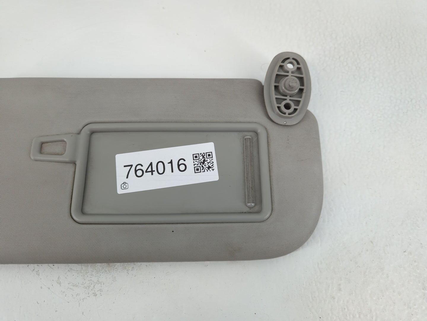 2014-2019 Kia Soul Sun Visor Shade Replacement Passenger Right Mirror Fits Fits 2014 2015 2016 2017 2018 2019 OEM Used Auto 