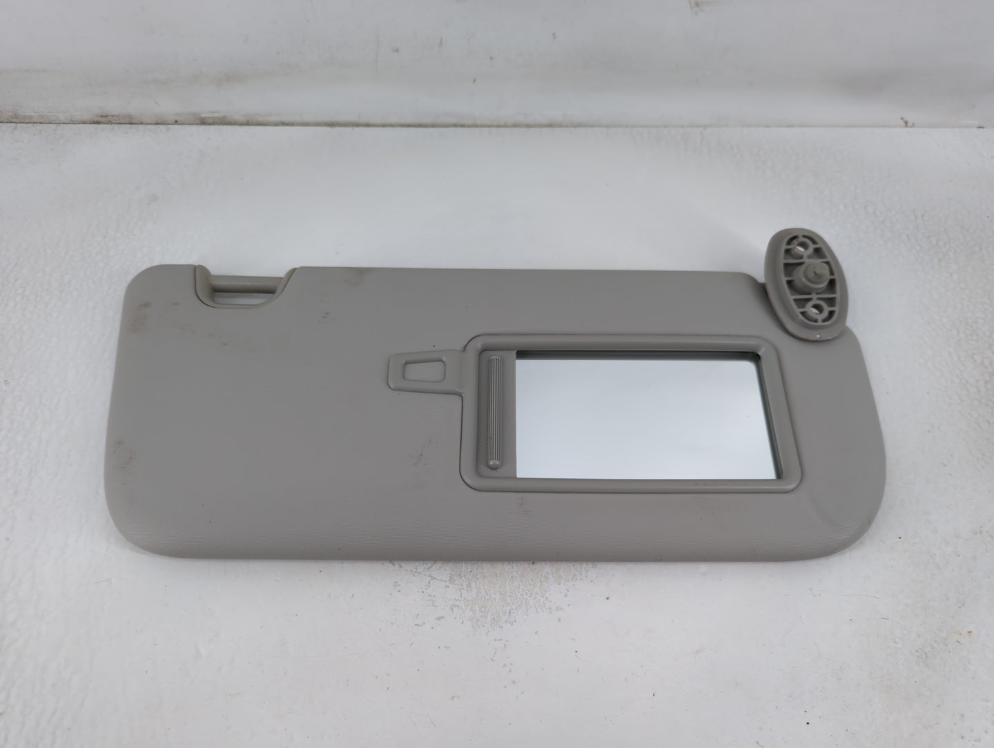 2014-2019 Kia Soul Sun Visor Shade Replacement Passenger Right Mirror Fits Fits 2014 2015 2016 2017 2018 2019 OEM Used Auto 