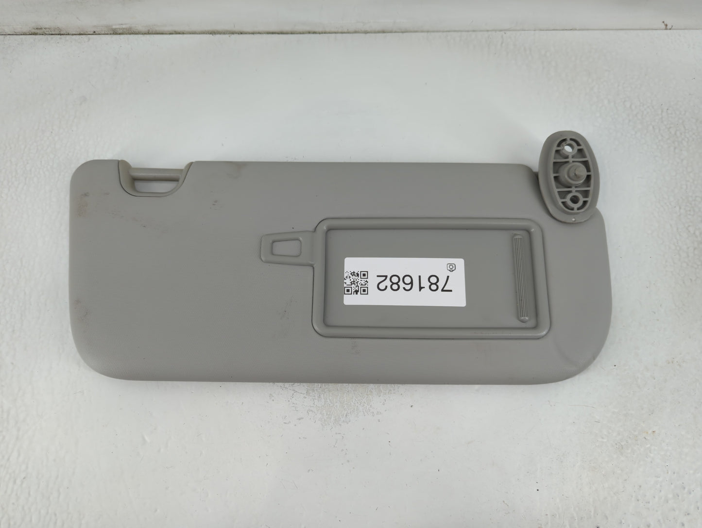 2014-2019 Kia Soul Sun Visor Shade Replacement Passenger Right Mirror Fits Fits 2014 2015 2016 2017 2018 2019 OEM Used Auto 