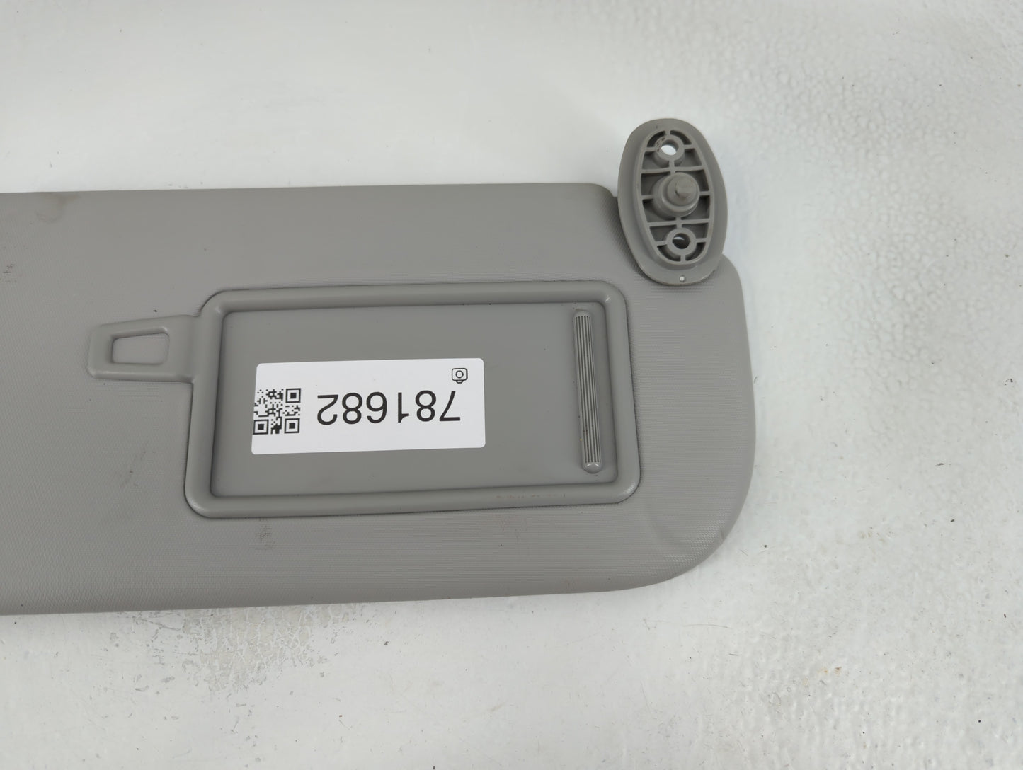 2014-2019 Kia Soul Sun Visor Shade Replacement Passenger Right Mirror Fits Fits 2014 2015 2016 2017 2018 2019 OEM Used Auto 