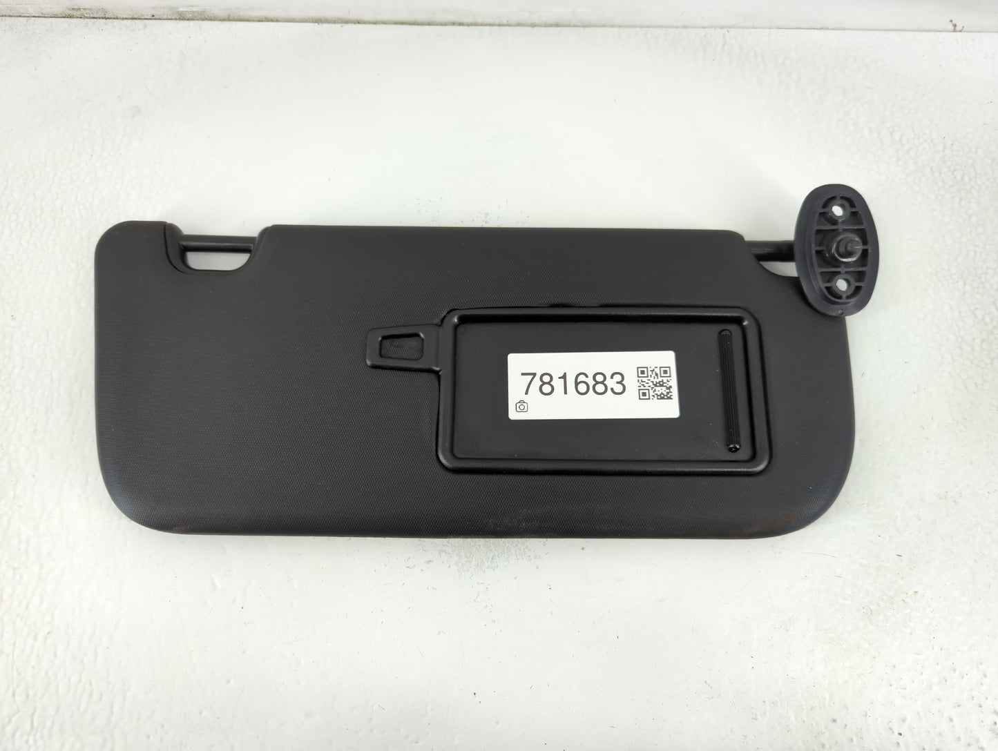 2014-2019 Kia Soul Sun Visor Shade Replacement Passenger Right Mirror Fits Fits 2014 2015 2016 2017 2018 2019 OEM Used Auto 