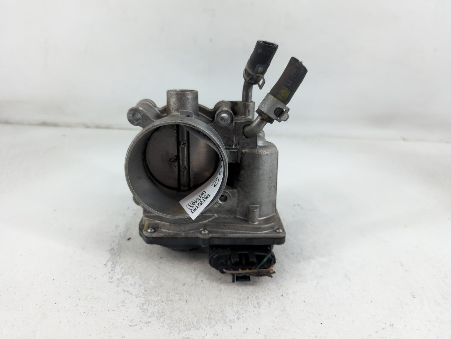 2014-2019 Kia Soul Throttle Body P/N:35100-2E000 Fits Fits 2011 2012 2013 2014 2015 2016 2017 2018 2019 2020 2021 OEM Used A