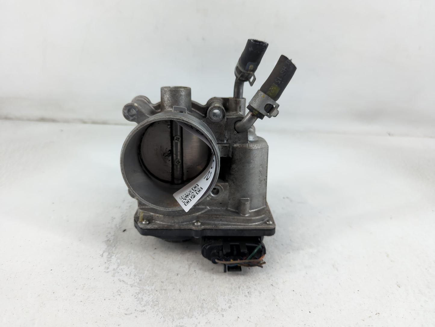 2014-2019 Kia Soul Throttle Body P/N:35100-2E000 Fits Fits 2011 2012 2013 2014 2015 2016 2017 2018 2019 2020 2021 OEM Used A