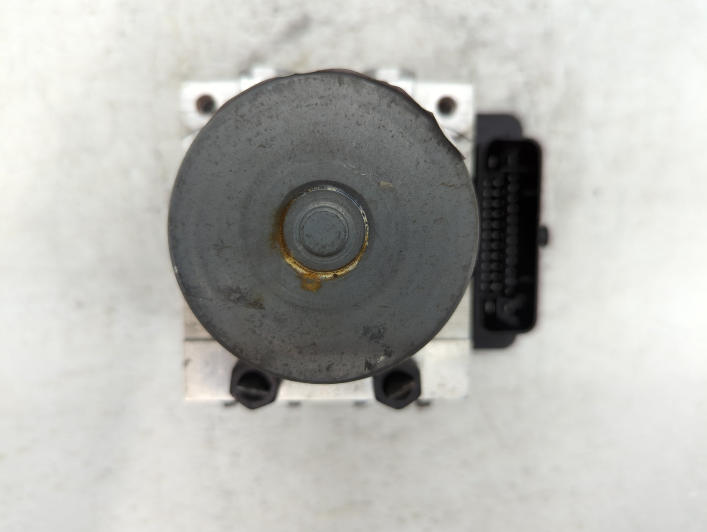 2016 Kia Soul ABS Pump Control Module Replacement P/N:58900-B2720 Fits OEM Used Auto Parts - Oemusedautoparts1.com