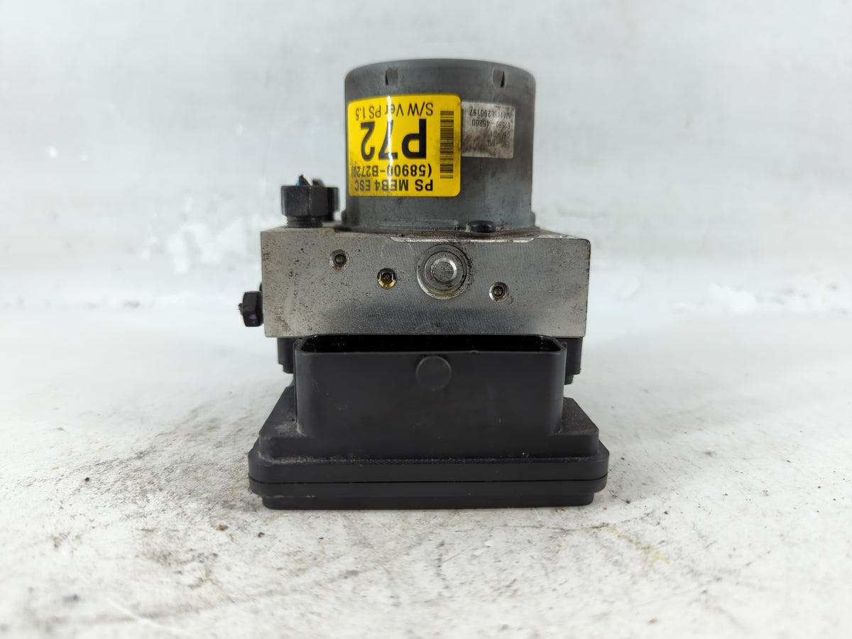 2016 Kia Soul Anti-Lock Brake ABS Pump Module Actuator OEM P/N:58900-B2720 Fits OEM Used Auto Parts - Oemusedautoparts1.com