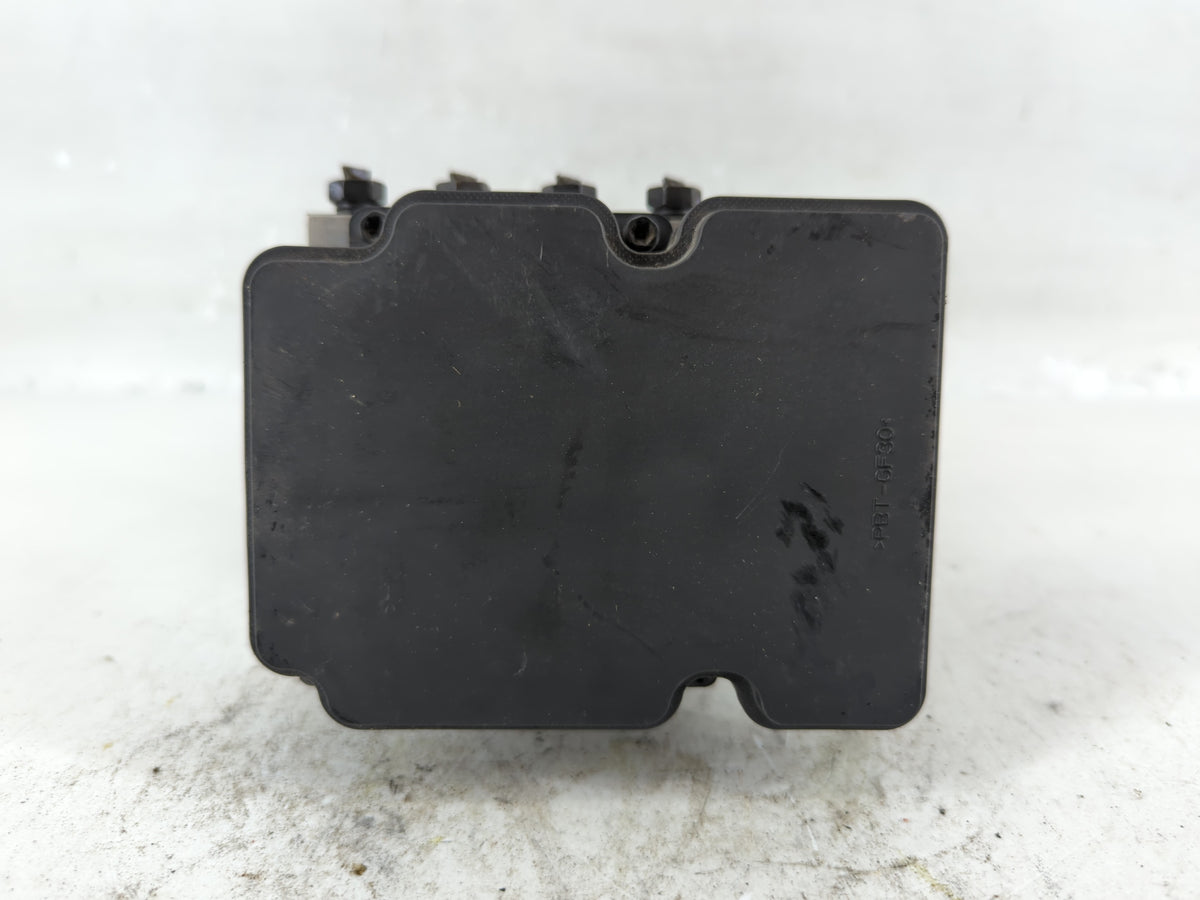 2016 Kia Soul Anti-Lock Brake ABS Pump Module Actuator OEM P/N:58900-B2720 Fits OEM Used Auto Parts - Oemusedautoparts1.com
