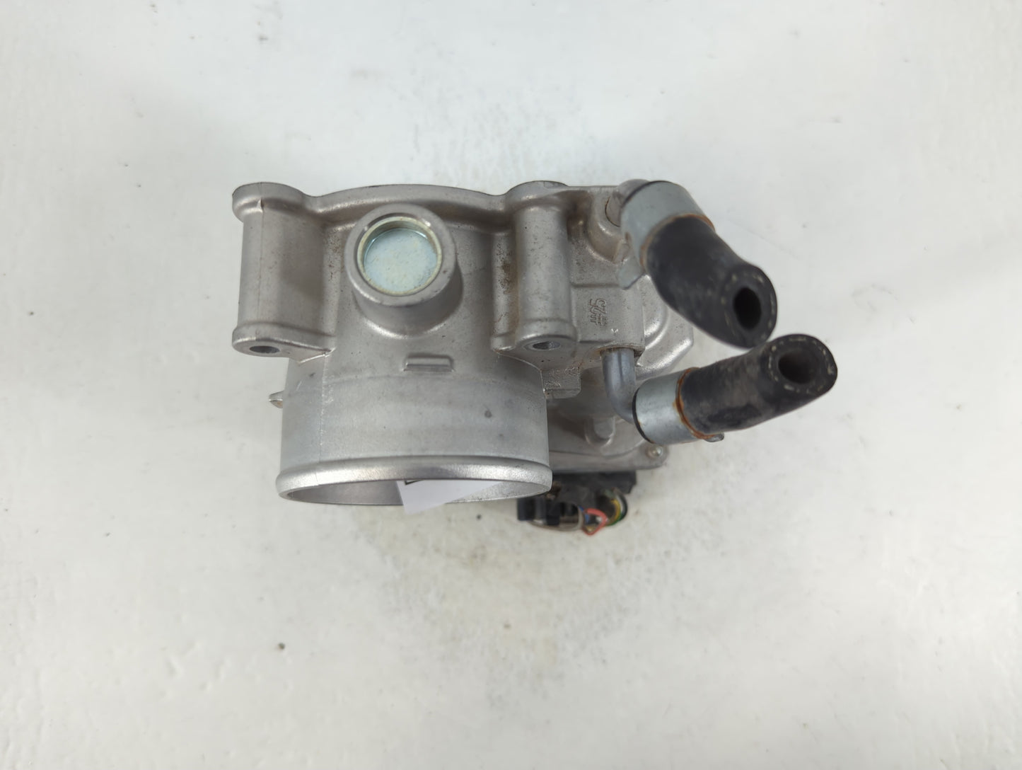 2014-2019 Kia Soul Throttle Body P/N:35100-2E000 Fits Fits 2011 2012 2013 2014 2015 2016 2017 2018 2019 2020 2021 OEM Used A