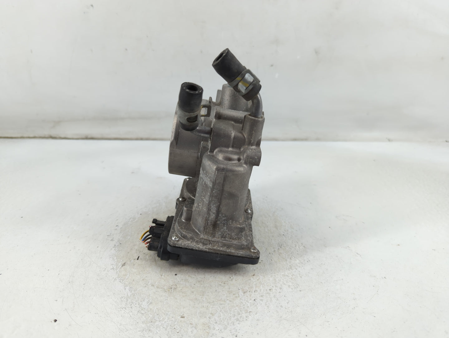 2014-2019 Kia Soul Throttle Body P/N:F1508 5323 7S20, 35100-2E000 Fits Fits 2011 2012 2013 2014 2015 2016 2017 2018 2019 202