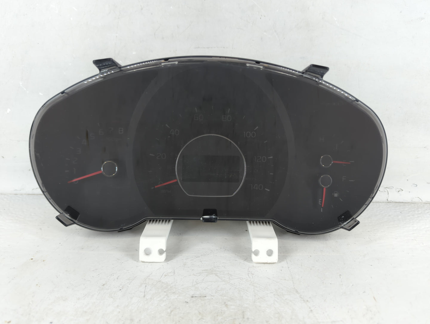 2016 Kia Soul Instrument Cluster Speedometer Gauges P/N:94006-B2630 Fits OEM Used Auto Parts - Oemusedautoparts1.com