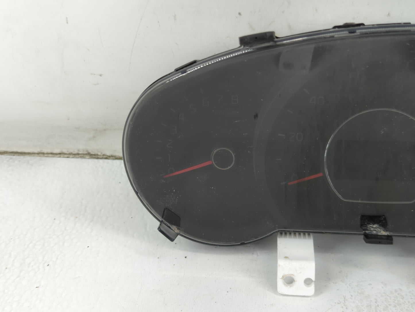 2016 Kia Soul Instrument Cluster Speedometer Gauges P/N:>PP-T40< Fits OEM Used Auto Parts - Oemusedautoparts1.com