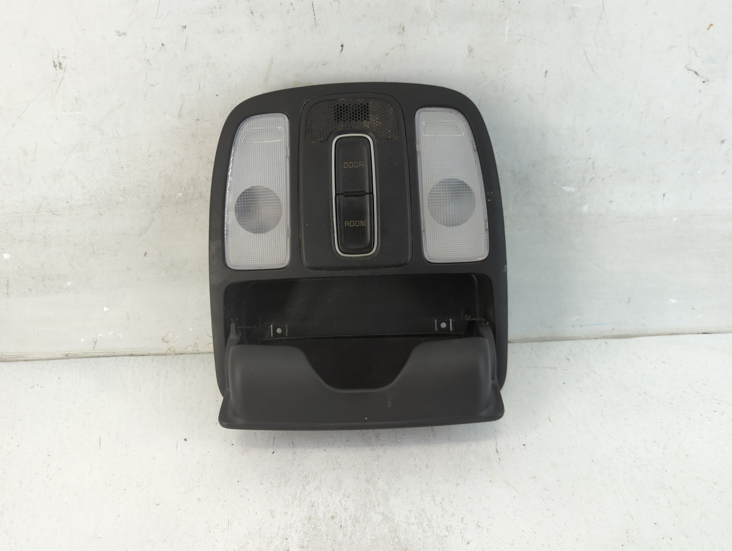 2014-2019 Kia Soul Overhead Roof Console 916039 - Oemusedautoparts1.com