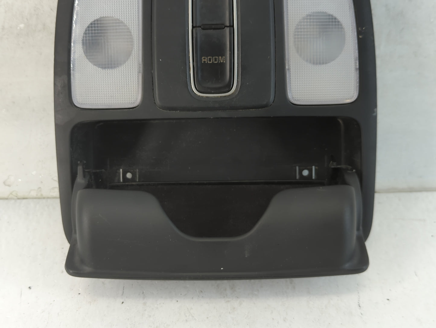 2014-2019 Kia Soul Overhead Roof Console 916039 - Oemusedautoparts1.com