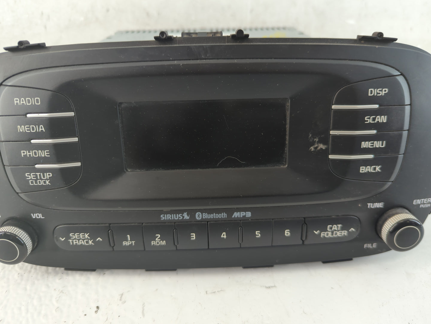 2014-2016 Kia Soul Radio AM FM Cd Player Receiver Replacement P/N:96170-B2090CA Fits Fits 2014 2015 2016 OEM Used Auto Parts