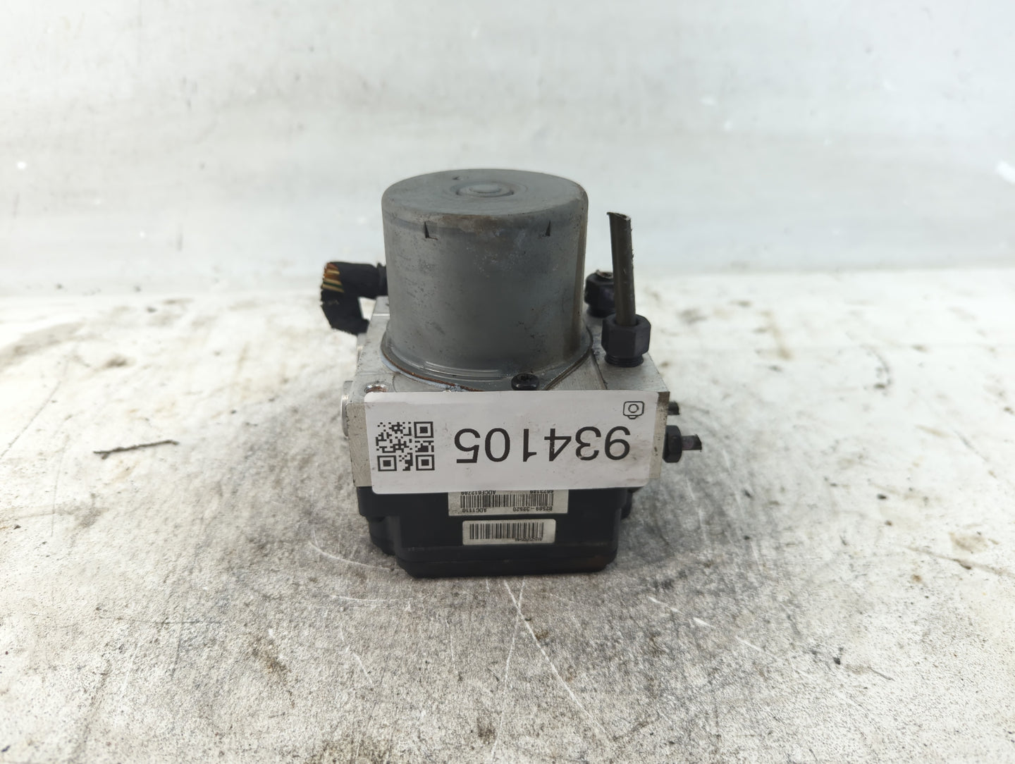 2016 Kia Soul ABS Pump Control Module Replacement P/N:58900-B2720 61589-45200 Fits OEM Used Auto Parts - Oemusedautoparts1.c