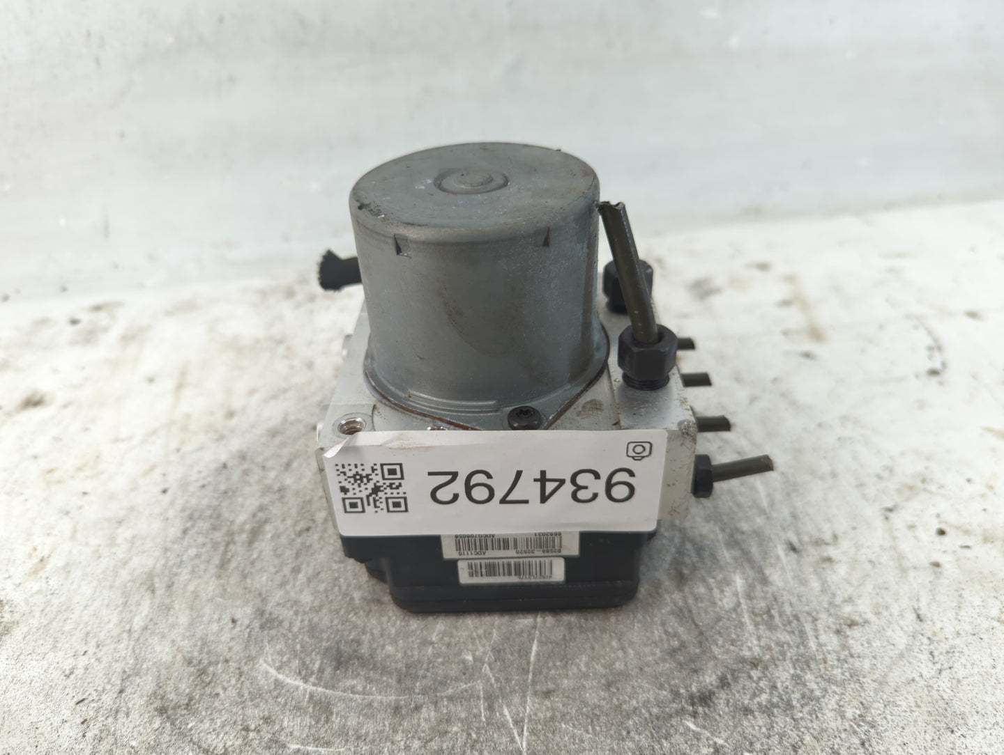 2016 Kia Soul ABS Pump Control Module Replacement P/N:61589-45200 Fits OEM Used Auto Parts - Oemusedautoparts1.com