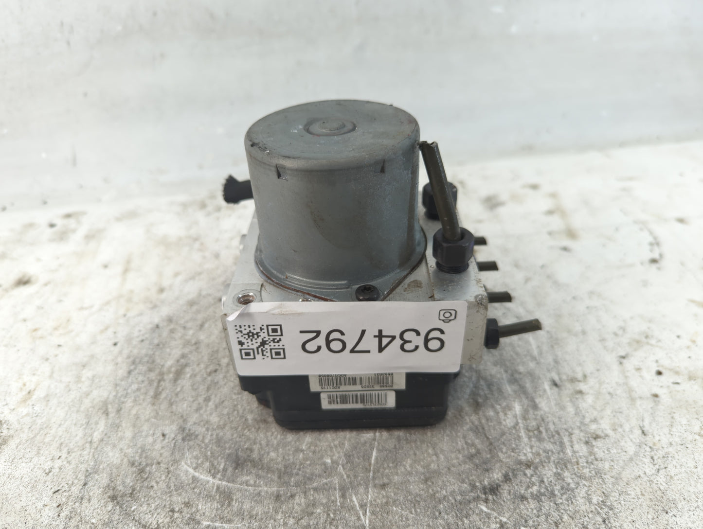 2016 Kia Soul ABS Pump Control Module Replacement P/N:61589-45200 Fits OEM Used Auto Parts - Oemusedautoparts1.com