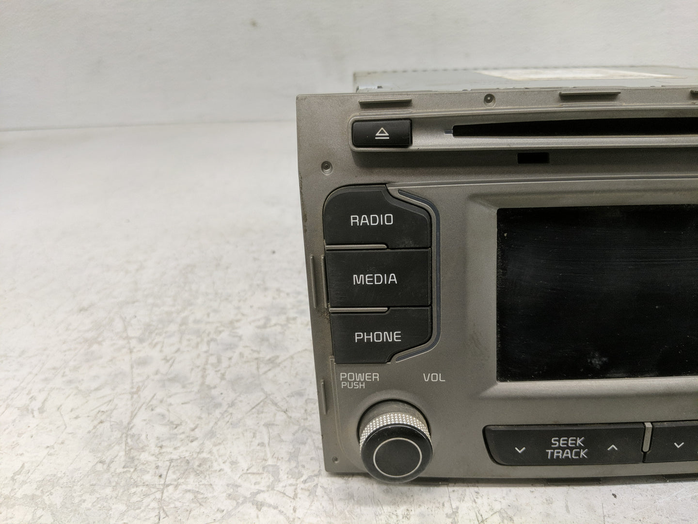 2014-2016 Kia Sportage Radio AM FM Cd Player Receiver Replacement P/N:96180-3W400DC9 Fits Fits 2014 2015 2016 OEM Used Auto 
