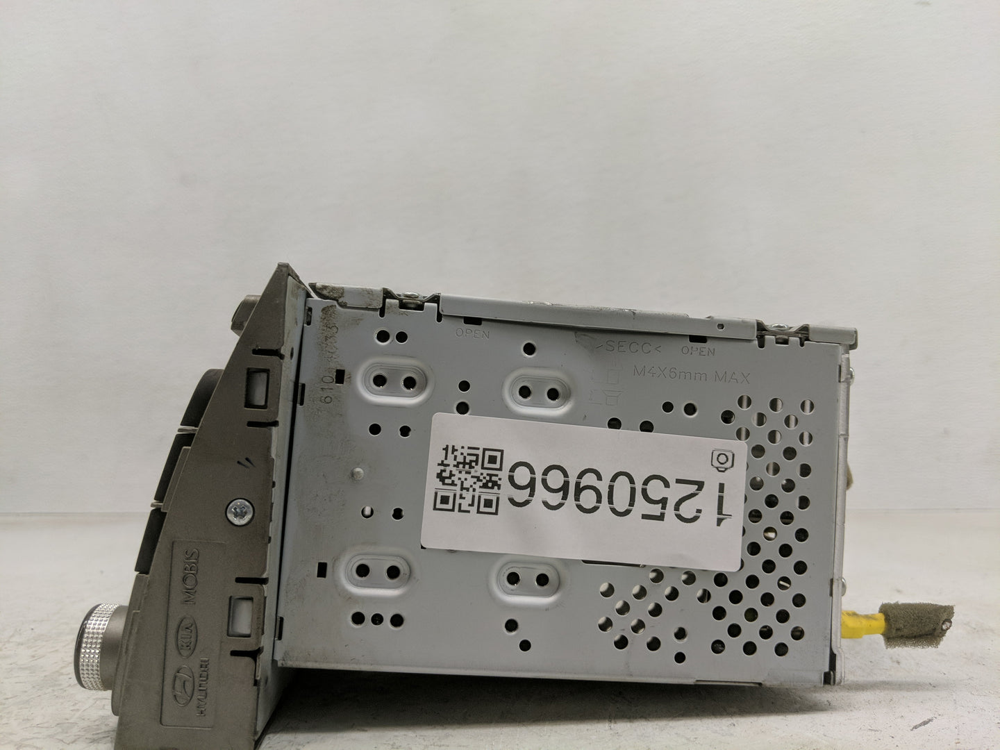 2014-2016 Kia Sportage Radio AM FM Cd Player Receiver Replacement P/N:96180-3W400DC9 Fits Fits 2014 2015 2016 OEM Used Auto 