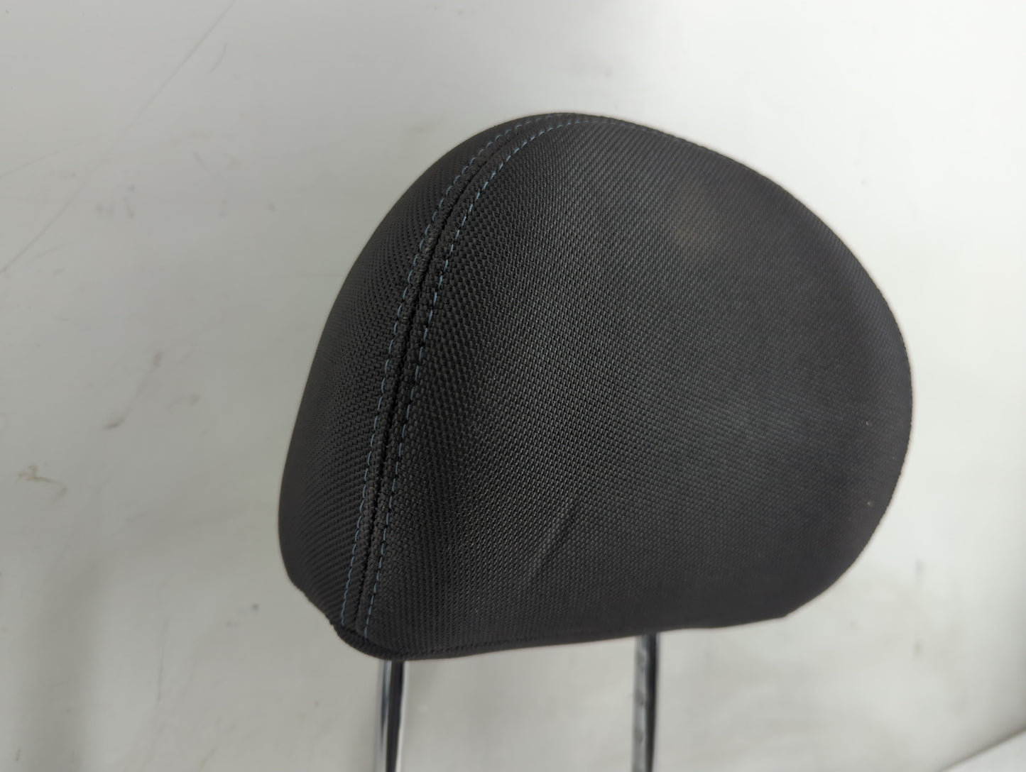 2016 Kia Sportage Headrest Head Rest Rear Seat Fits OEM Used Auto Parts - Oemusedautoparts1.com