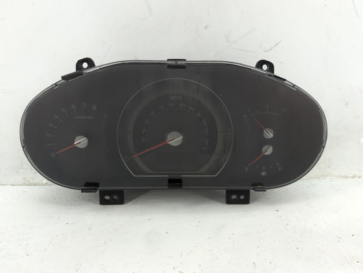 2014-2016 Kia Sportage Instrument Cluster Speedometer Gauges P/N:94021-3W025 Fits Fits 2014 2015 2016 OEM Used Auto Parts - 