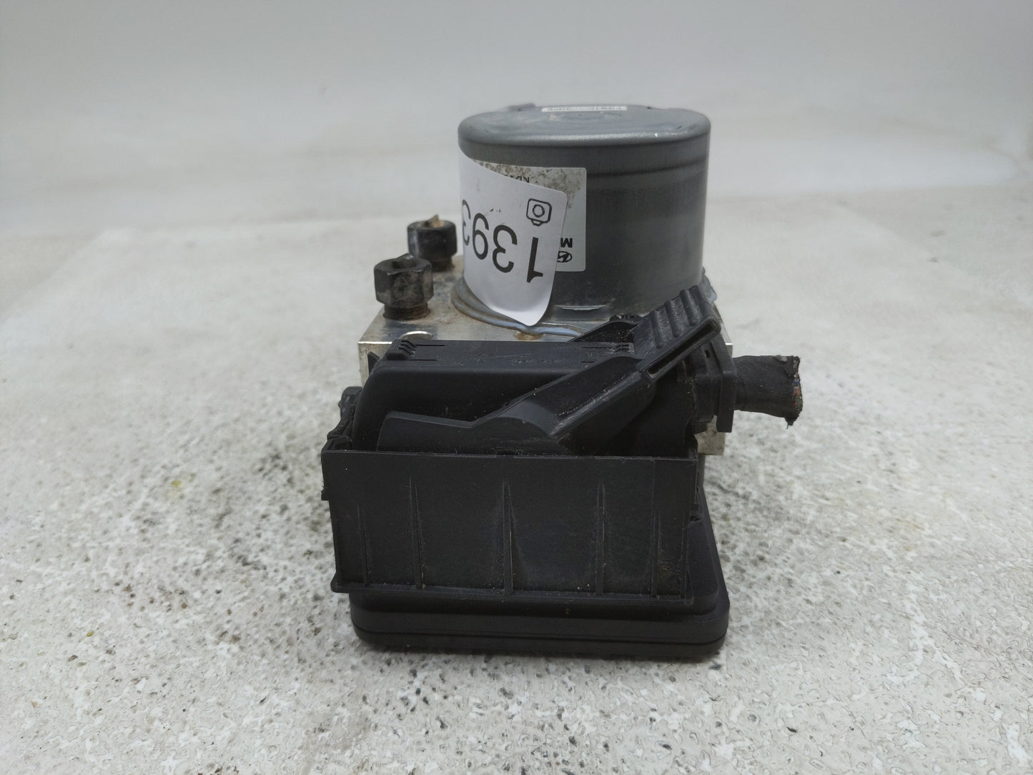 2014-2016 Kia Sportage ABS Pump Control Module Replacement P/N:BE6003O305 Fits Fits 2014 2015 2016 OEM Used Auto Parts - Oem