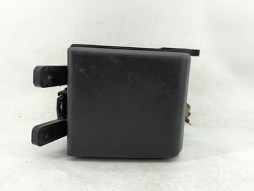 2014-2016 Kia Sportage Fusebox Fuse Box Panel Relay Module Fits Fits 2014 2015 2016 OEM Used Auto Parts - Oemusedautoparts1.