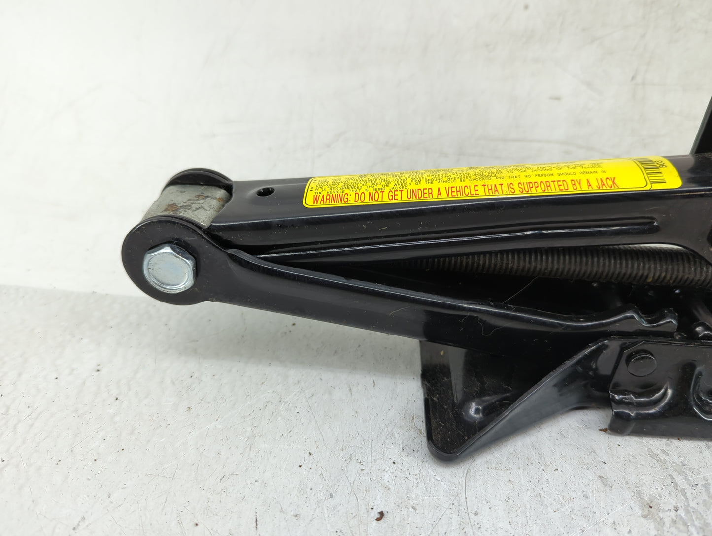 2016 Kia Sportage Spare Scissor Car Jack - Oemusedautoparts1.com