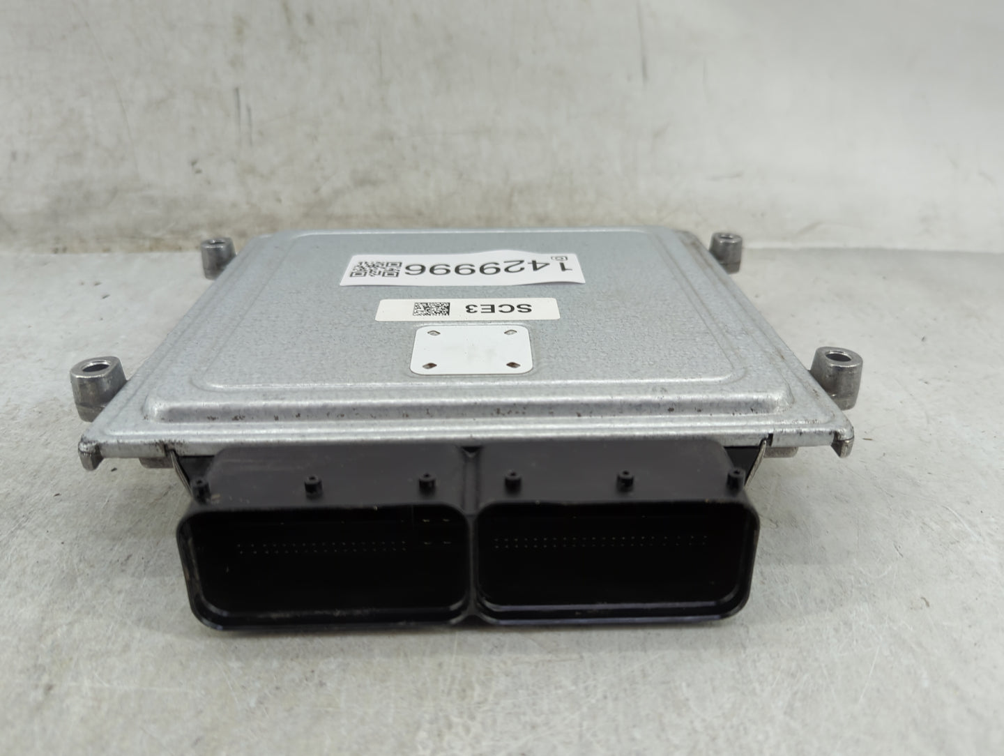 2014-2016 Kia Sportage PCM Engine Control Computer ECU ECM PCU OEM P/N:39107-2GCE3 39137-2GCE3 Fits Fits 2014 2015 2016 OEM 