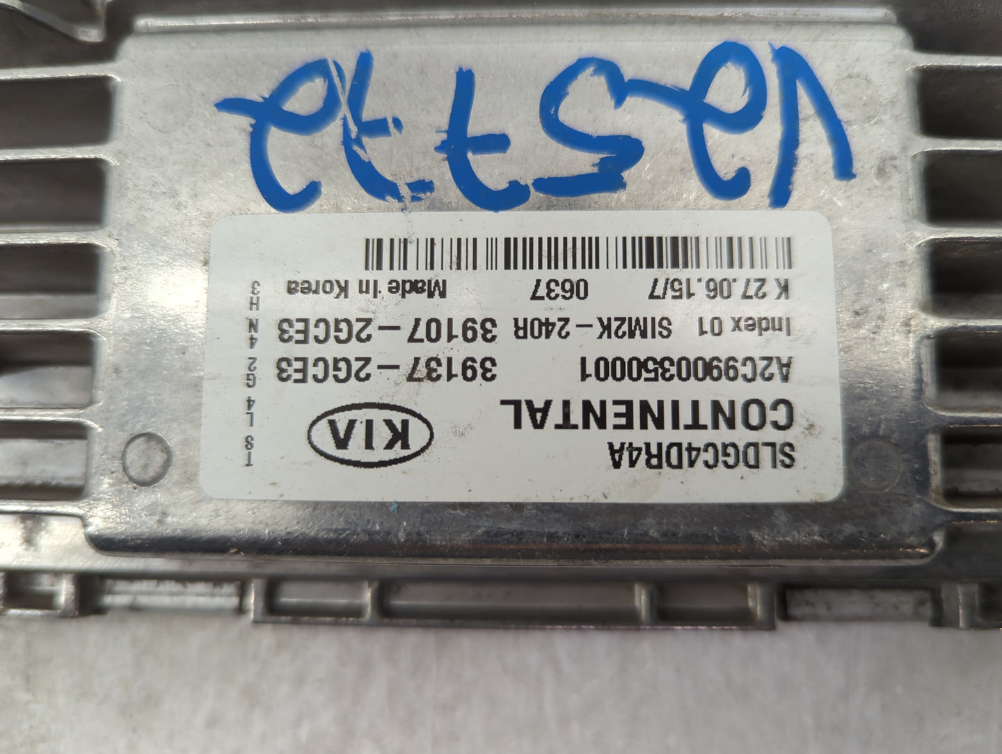 2014-2016 Kia Sportage PCM Engine Control Computer ECU ECM PCU OEM P/N:39107-2GCE3 39137-2GCE3 Fits Fits 2014 2015 2016 OEM 