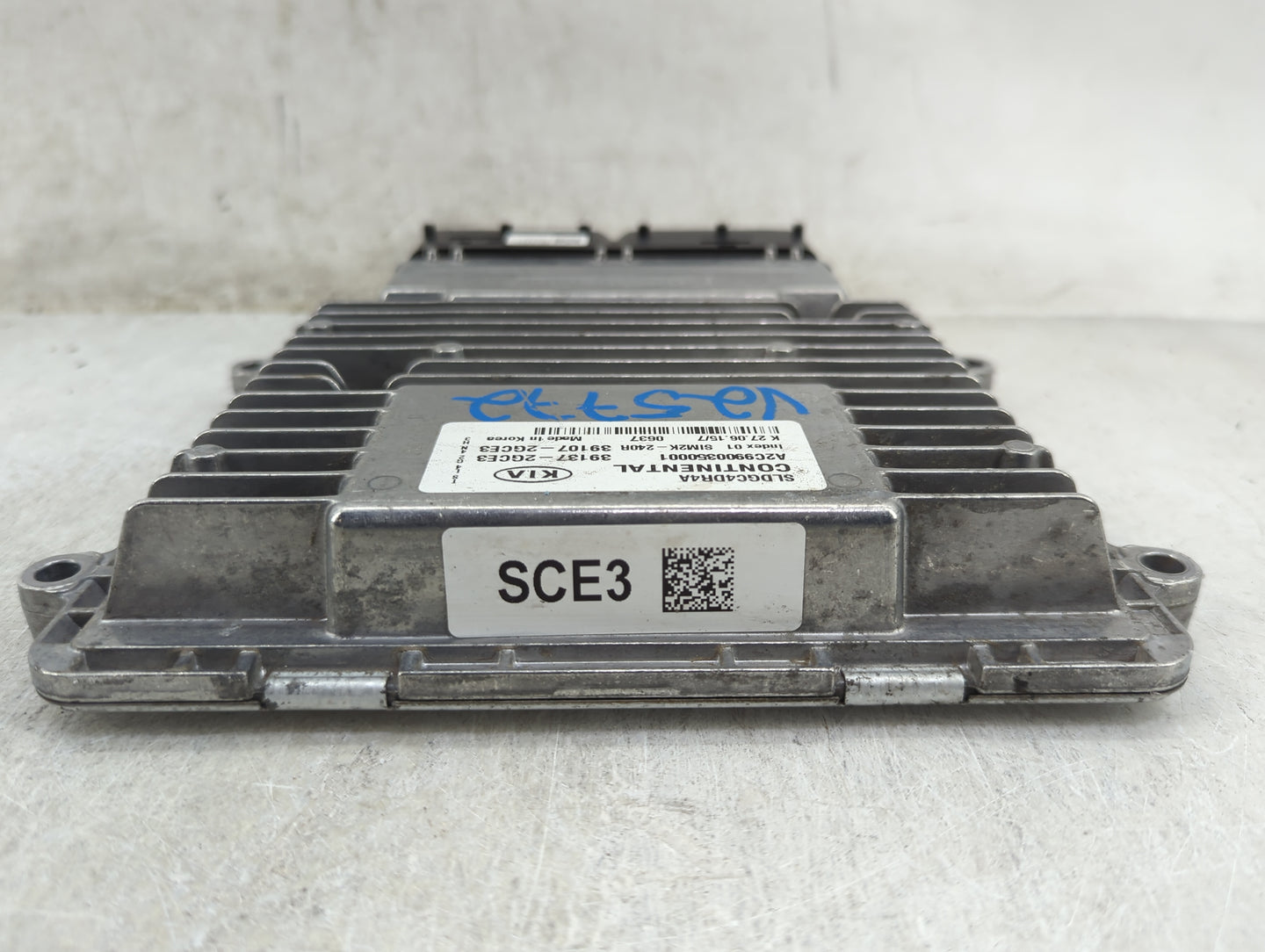 2014-2016 Kia Sportage PCM Engine Control Computer ECU ECM PCU OEM P/N:39107-2GCE3 39137-2GCE3 Fits Fits 2014 2015 2016 OEM 
