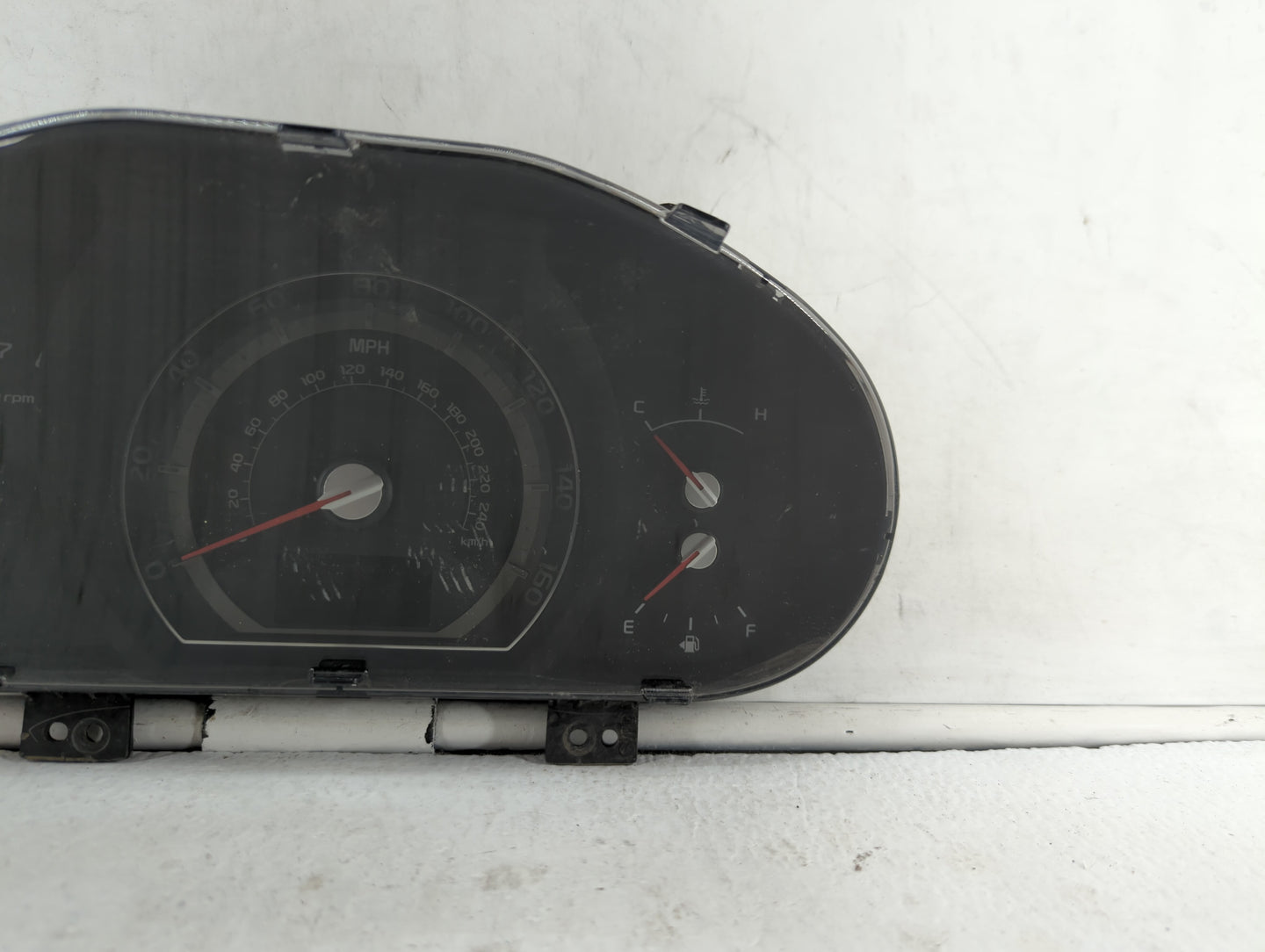 2014-2016 Kia Sportage Instrument Cluster Speedometer Gauges P/N:94021-3W020 94021-3W025 Fits Fits 2014 2015 2016 OEM Used A