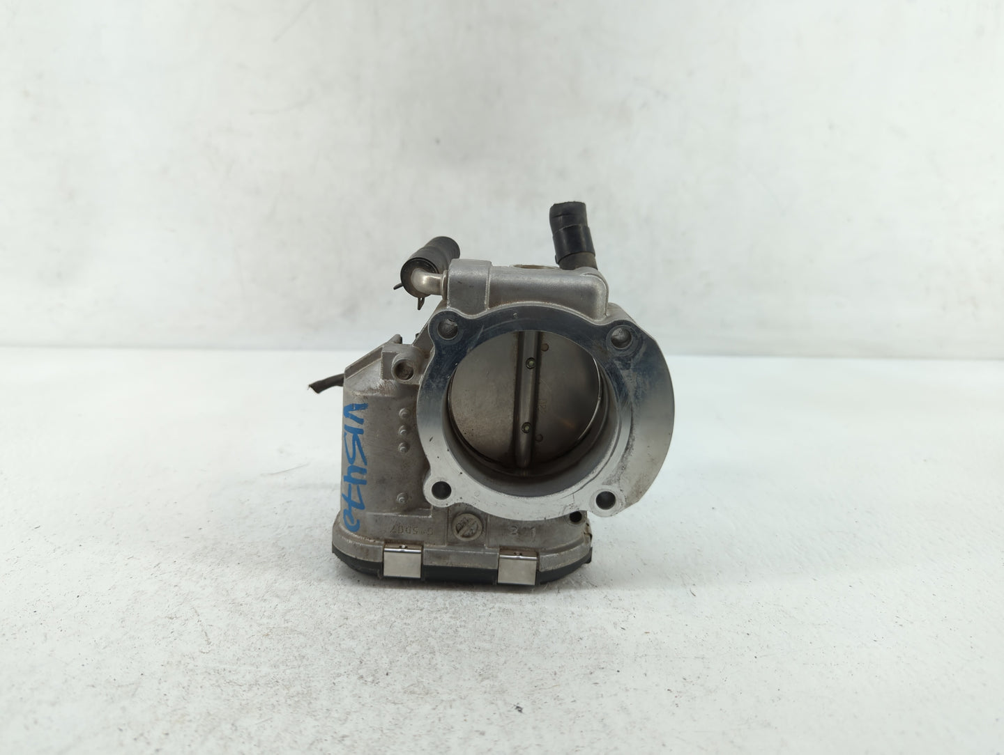 2014-2016 Kia Sportage Throttle Body P/N:35100-2G700 Fits Fits 2011 2012 2013 2014 2015 2016 OEM Used Auto Parts - Oemusedau