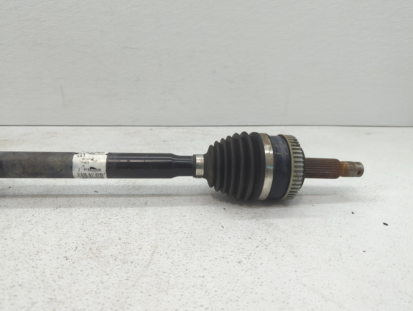 2014-2016 Kia Sportage Axle Shaft Front Passenger Cv C/v - Oemusedautoparts1.com