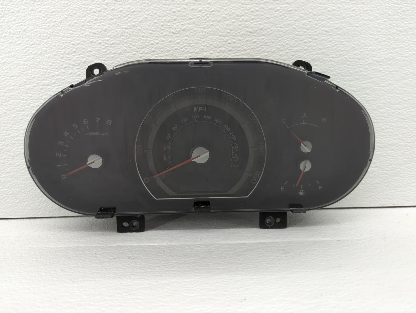 2014-2016 Kia Sportage Instrument Cluster Speedometer Gauges P/N:94021-3W020 94021-3W025 Fits Fits 2014 2015 2016 OEM Used A