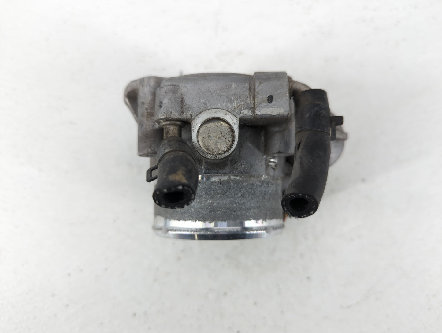 2014-2016 Kia Sportage Throttle Body P/N:2B54430Y 35100-2G700 Fits Fits 2011 2012 2013 2014 2015 2016 OEM Used Auto Parts - 
