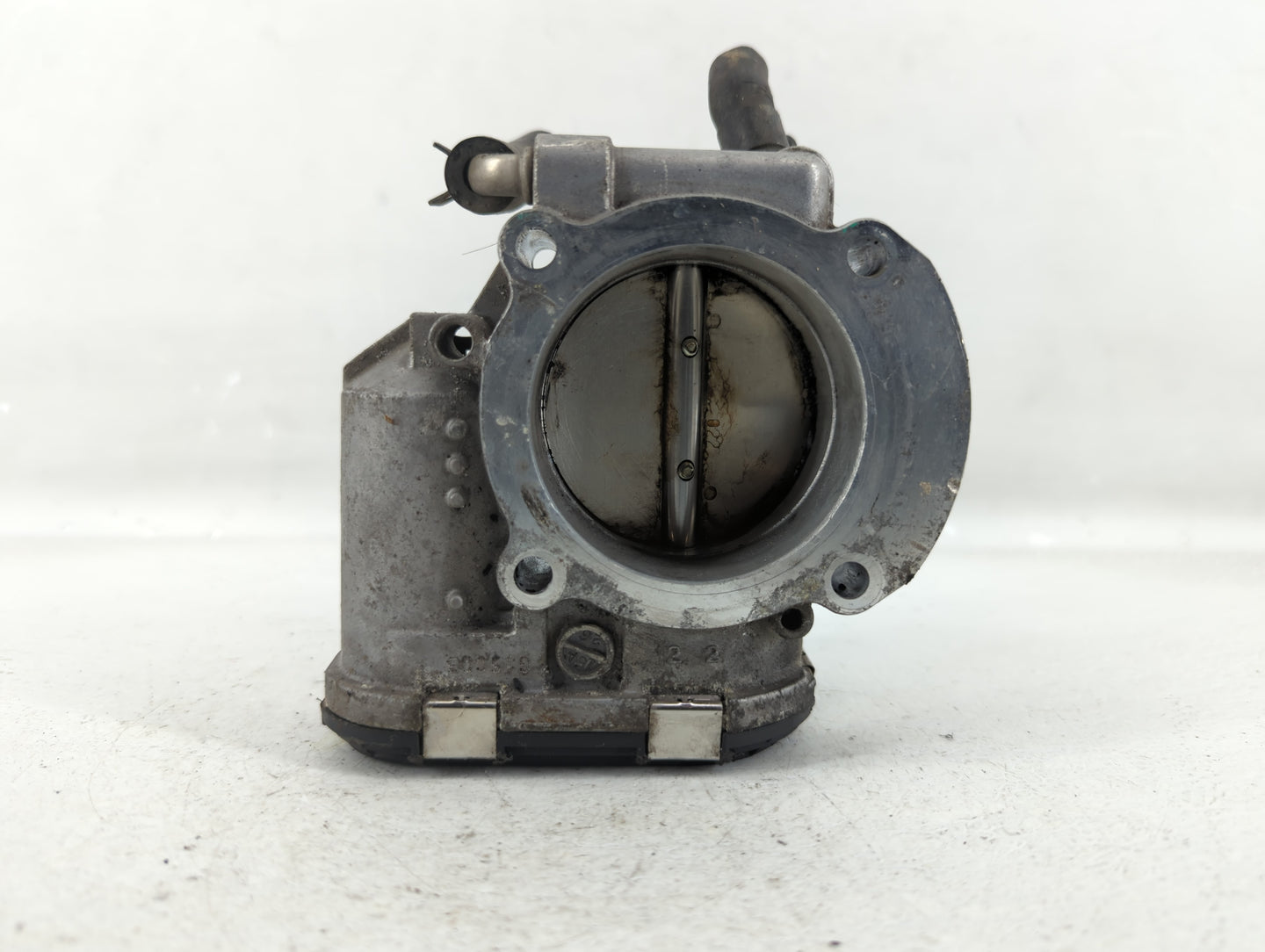 2014-2016 Kia Sportage Throttle Body P/N:2B54430Y 35100-2G700 Fits Fits 2011 2012 2013 2014 2015 2016 OEM Used Auto Parts - 