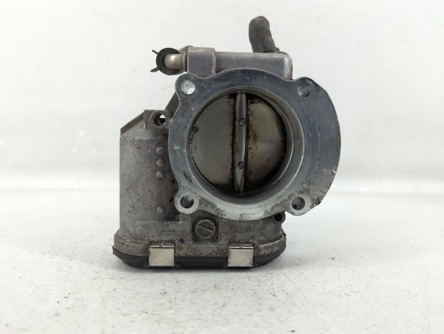 2014-2016 Kia Sportage Throttle Body P/N:2B54430Y 35100-2G700 Fits Fits 2011 2012 2013 2014 2015 2016 OEM Used Auto Parts - 