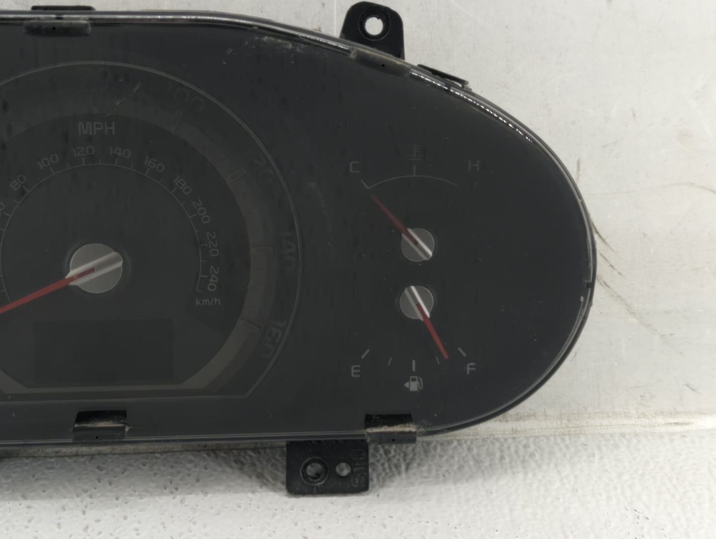 2016 Kia Sportage Instrument Cluster Speedometer Gauges P/N:94021-3W025 Fits OEM Used Auto Parts - Oemusedautoparts1.com