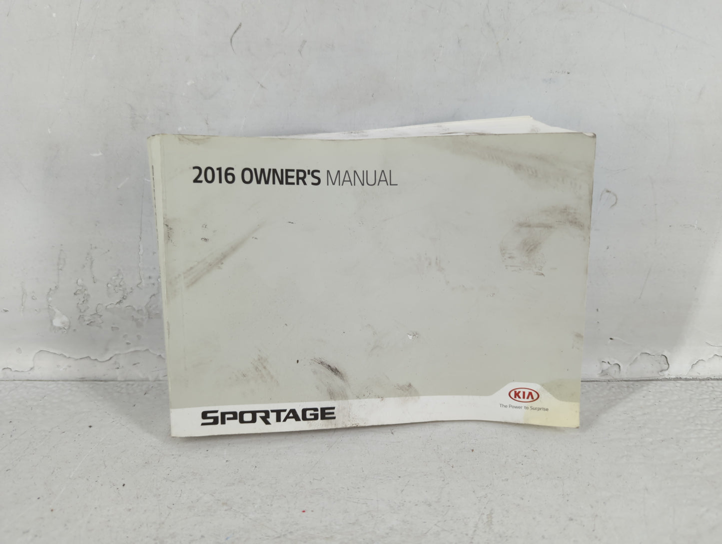 2016 Kia Sportage Owners Manual Book Guide P/N:G3WO-EU57D OEM Used Auto Parts - Oemusedautoparts1.com