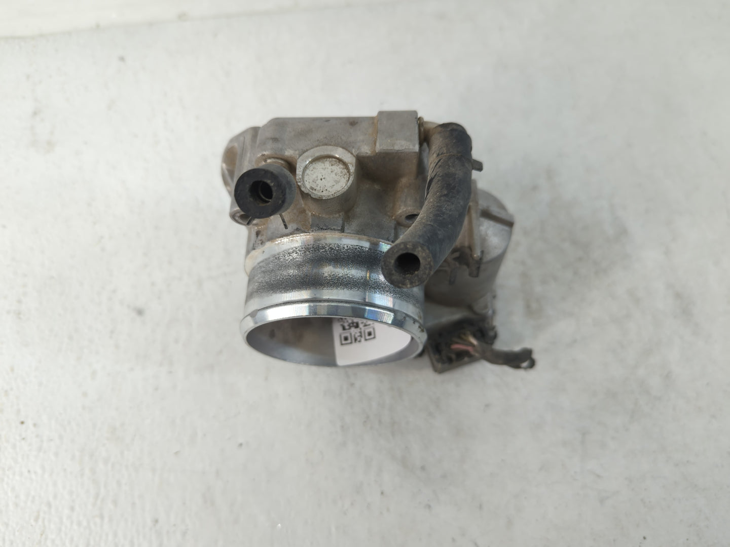 2014-2016 Kia Sportage Throttle Body P/N:35100-2G700 Fits Fits 2011 2012 2013 2014 2015 2016 OEM Used Auto Parts - Oemusedau