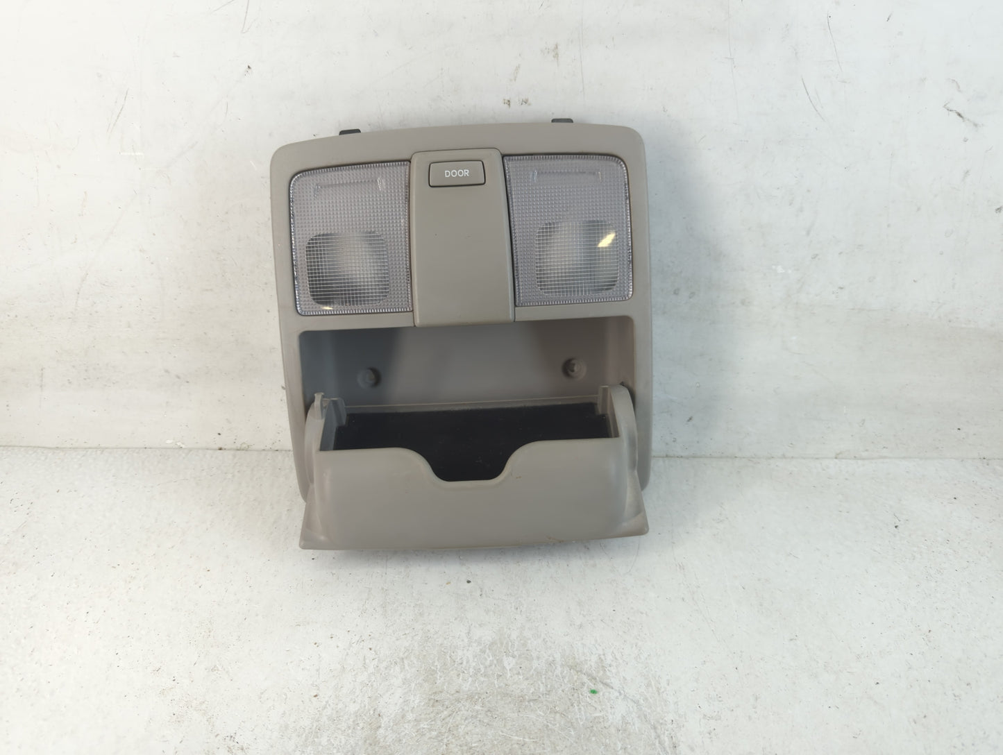 2011-2016 Kia Sportage Overhead Roof Console 788013 - Oemusedautoparts1.com