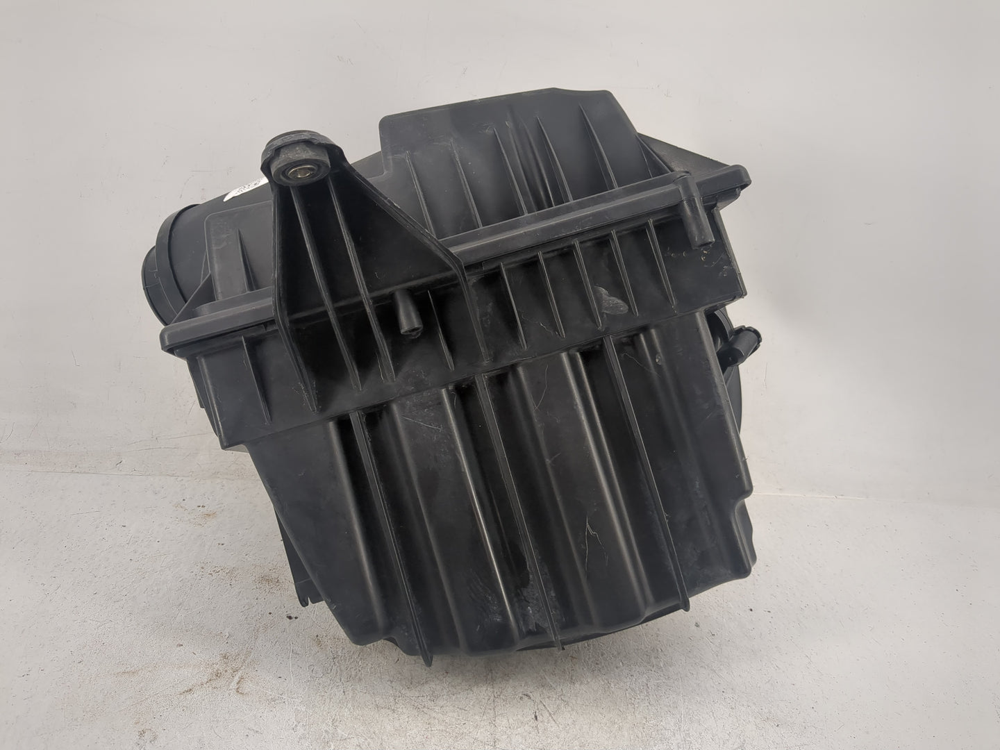 2015-2017 Land Rover Discovery Sport Air Cleaner Intake-duct Hose Tube - Oemusedautoparts1.com