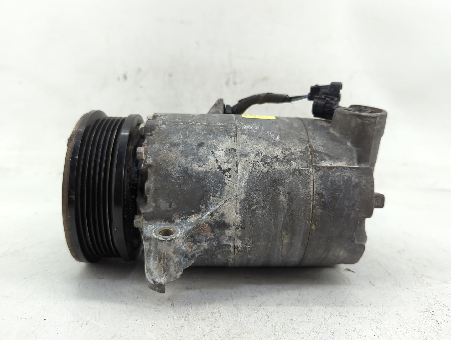 2015 Land Rover Discovery Sport Air Conditioning A/c Ac Compressor Oem - Oemusedautoparts1.com