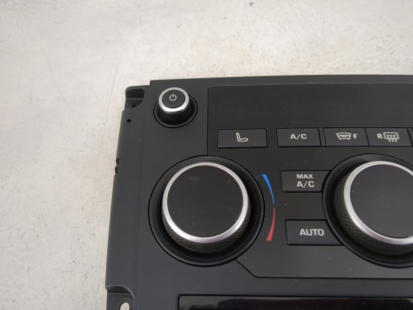 2015-2016 Land Rover Discovery Sport Climate Control Module Temperature AC/Heater Replacement Fits OEM Used Auto Parts - Oem